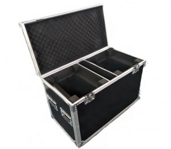 2Flight cases for 2 pcs