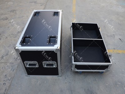 2ATA Flight Case for Two QSC-KW153 Speakers