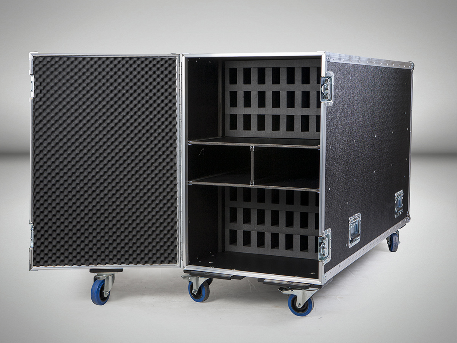 25Barco MiSTRIP Flightcase