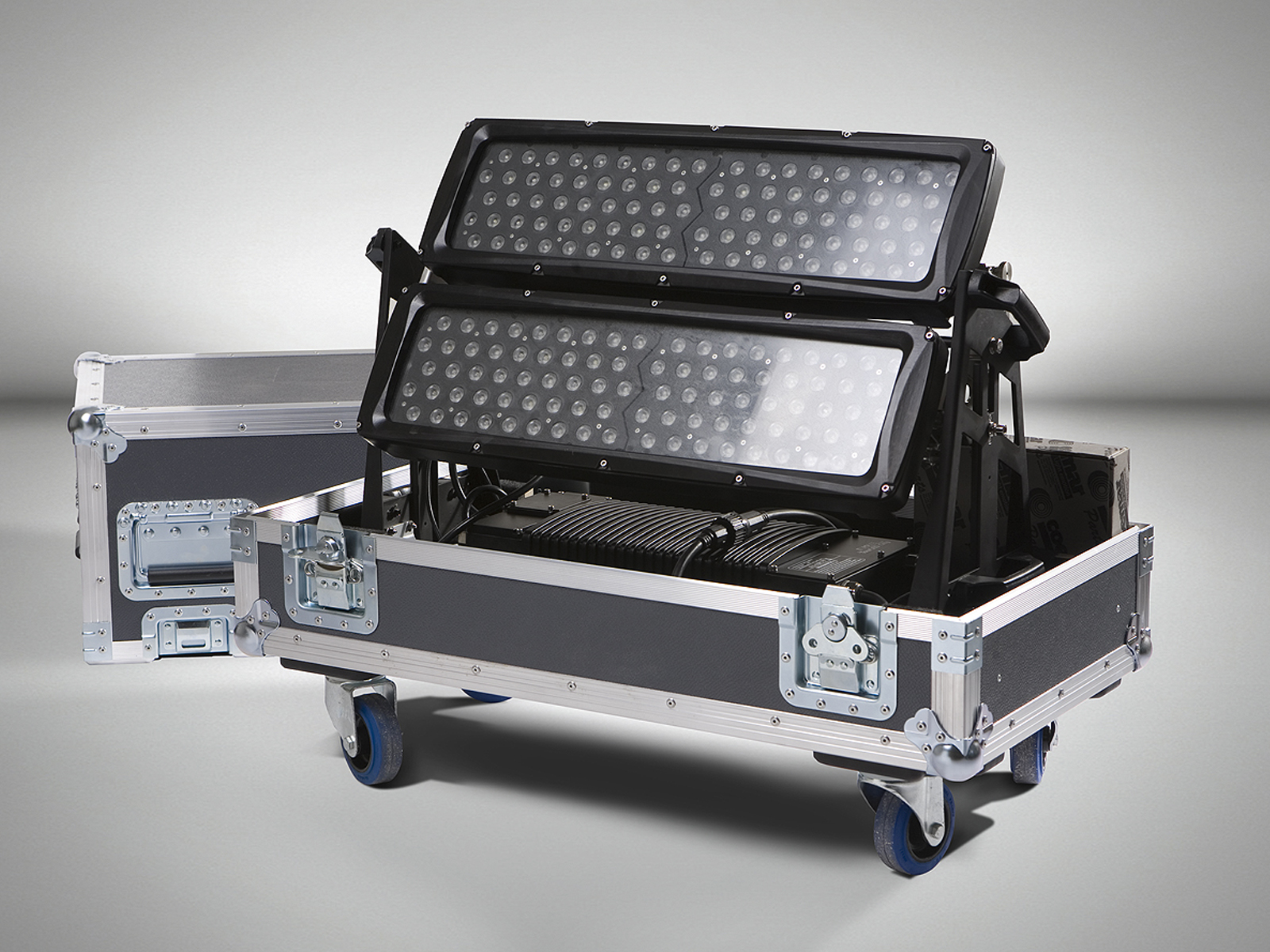 25Expolite TourLED City canopies Flightcase