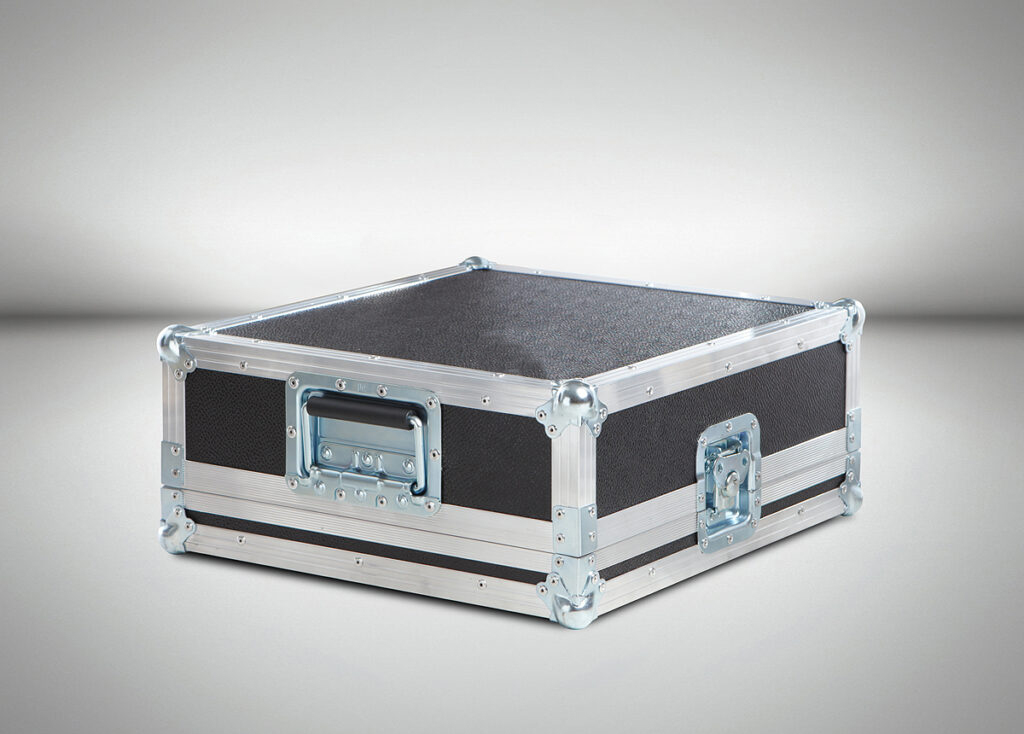 26MA onPC fader wing Flight Case