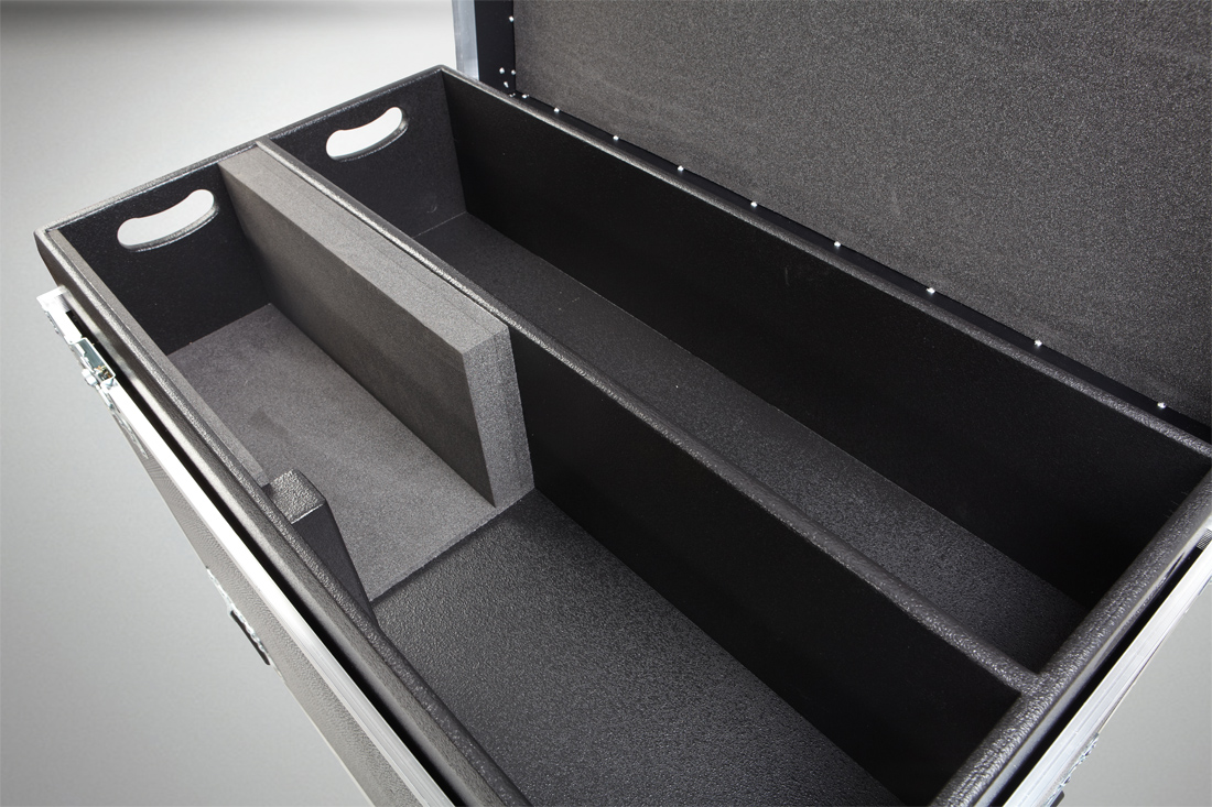 26Robert Juliat Flo Flightcase