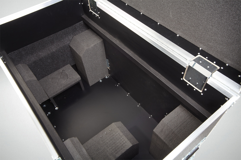 27Robert Juliat Flo Flightcase