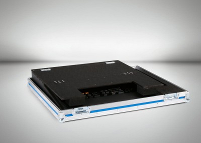 28MA 2 onPC command wing +monitor CASE