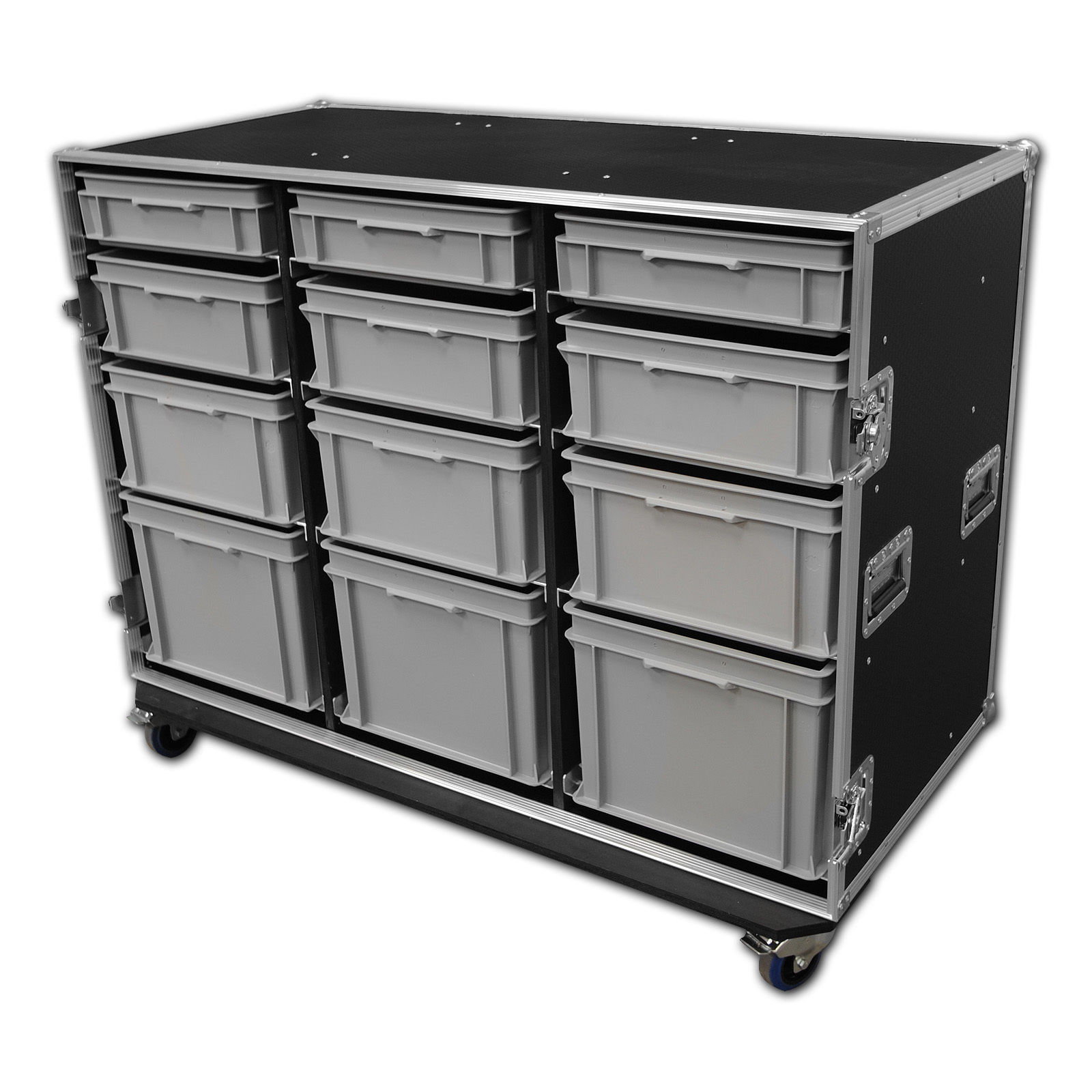 2Flight Case With 12 Trays