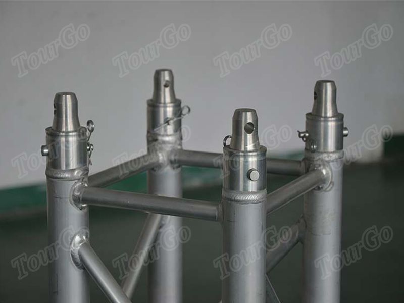 Aluminum-Spigot-square-truss 