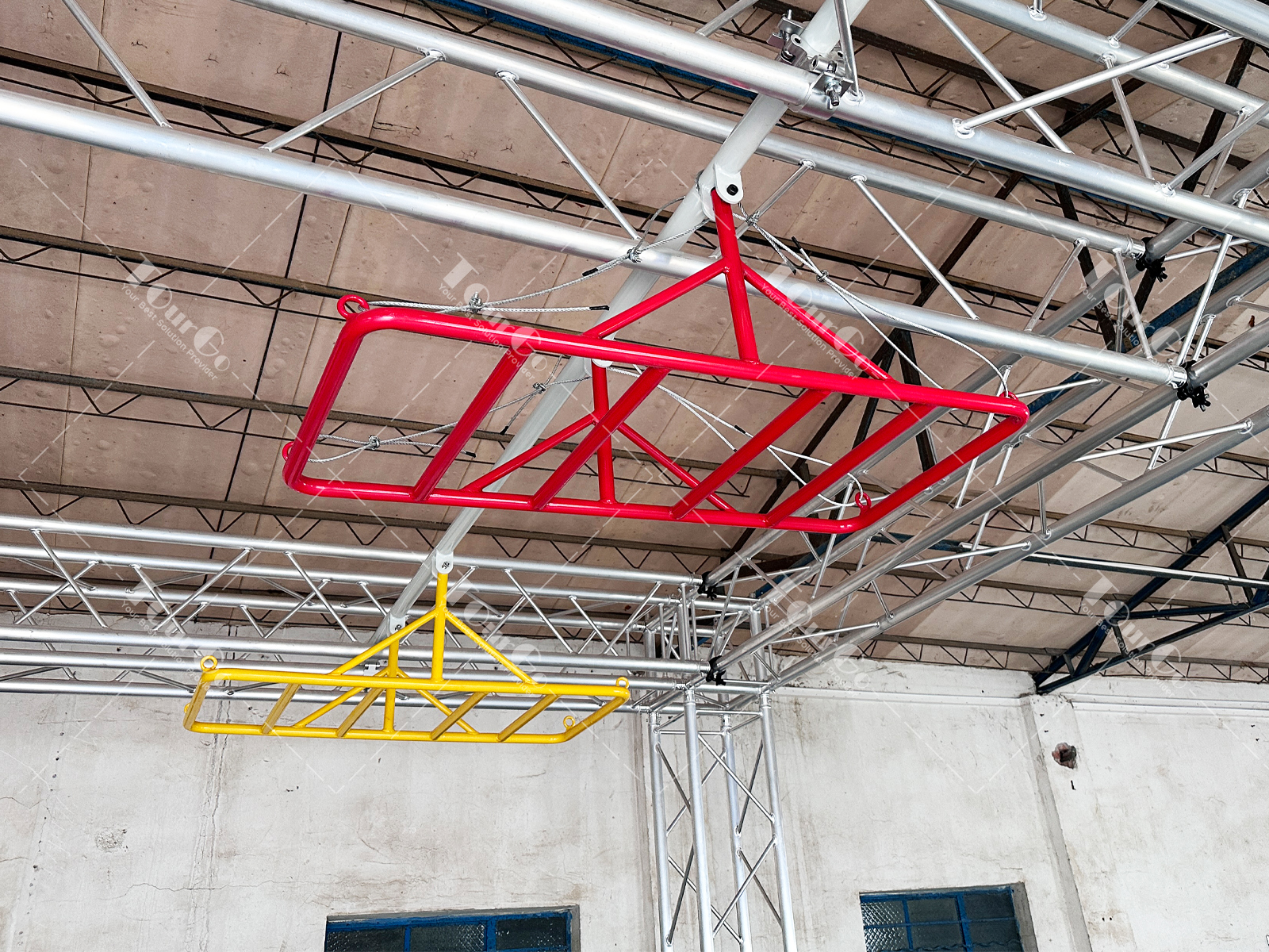 UIPM Obstacle 13. Tilting ladders