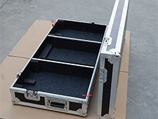 Flight Case / Coffin Case for CDJ decks and Pioneer’s DJM600 / 700 Mixer