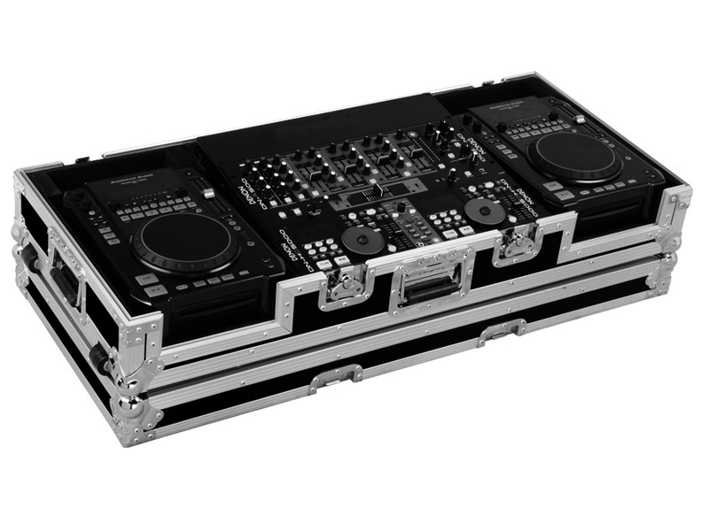 CD Coffin for 2 x American Audio Radius CDI Players and 19inch Mixer with Wheels for Bogota