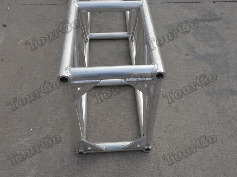 300x400mm-bolt-truss (5)
