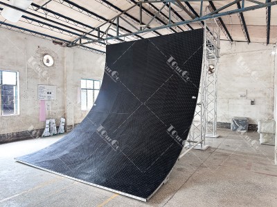 UIPM Obstacle 14. Finish wall
