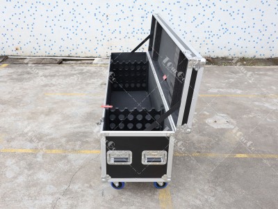 Pipe and drape flight case