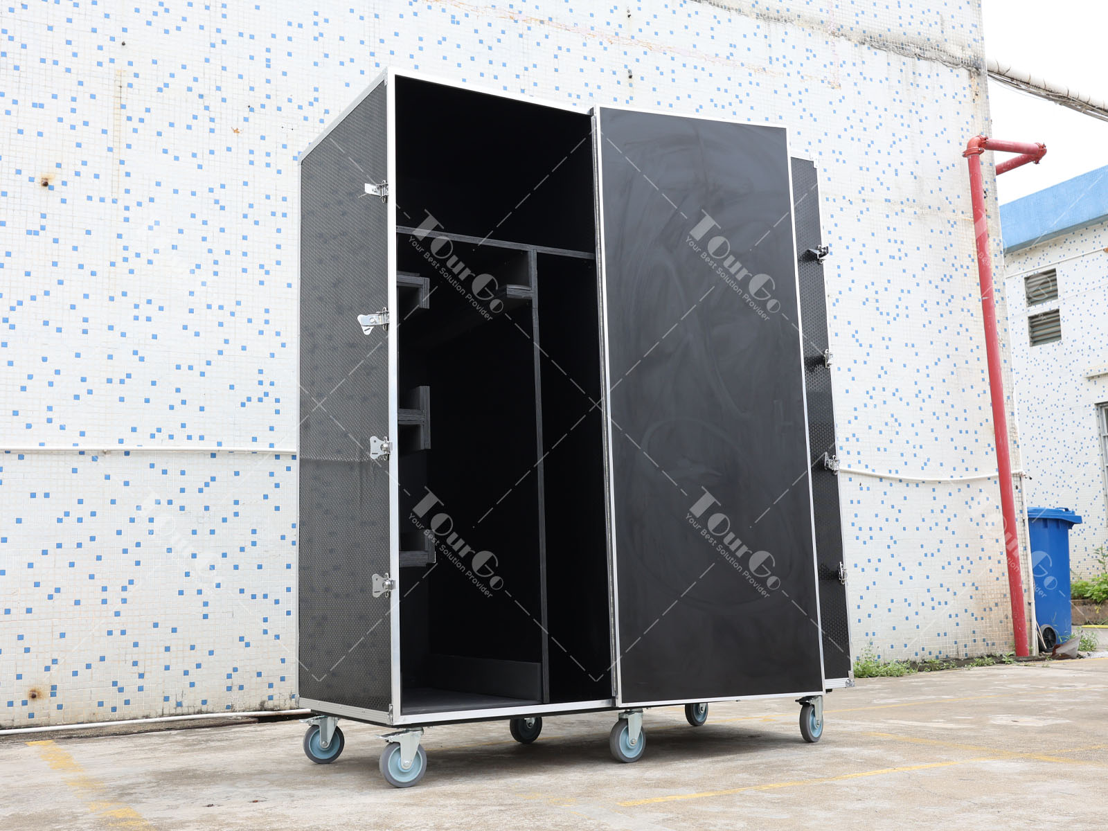 3 Wardrobe Cases 