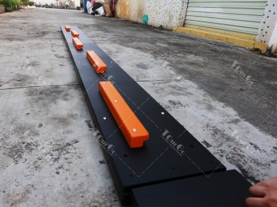 Cliffhanger Mounting Boards