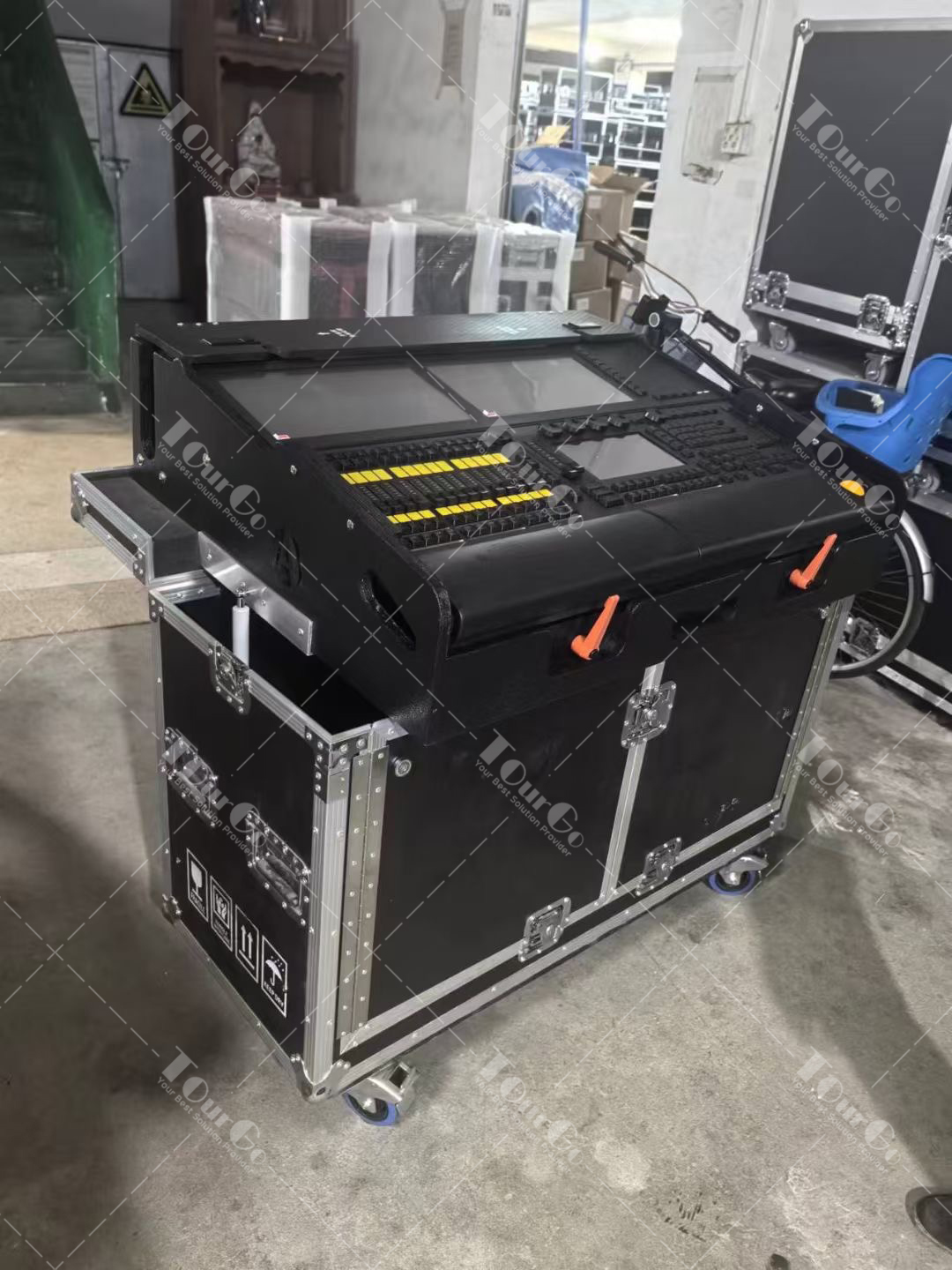 31 Flip Flight Case for GrandMA2 