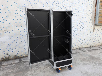 3 curtain rod flight case