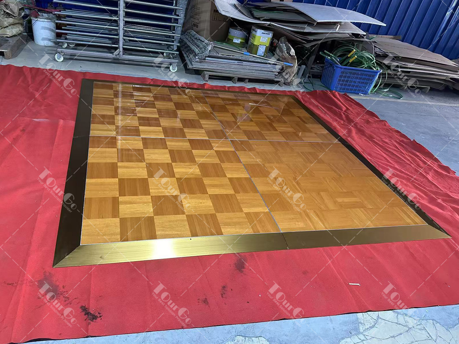 3 Dance Floor