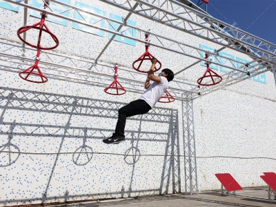3 Flying Hoops
