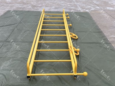 3  Hanging Metal Ladder