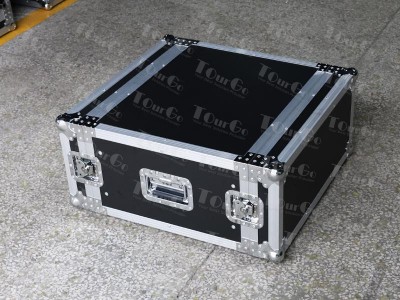 4U AMPLIFIER DELUXE CASE 