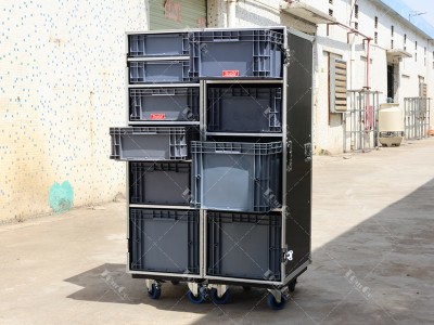 3 clamshell case