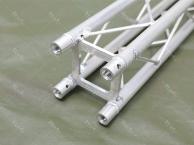 Square Mini Truss 3