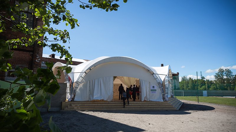 3Arched tent 163/8