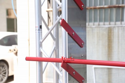 3 Ninja Climbing Ladder