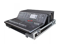 Midas M32 Console Flight Case With Doghouse And Wheels