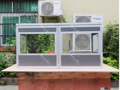 3translation booth