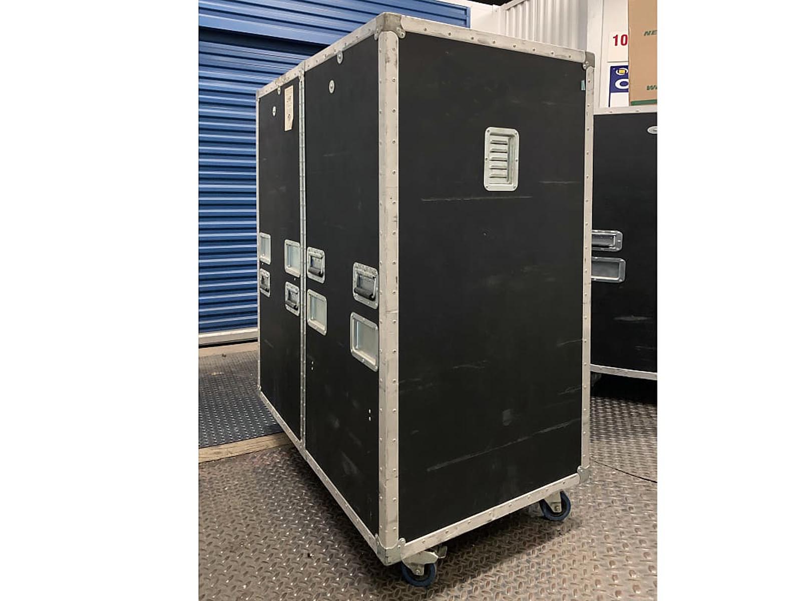 3Custom Wardrobe Flight Case 