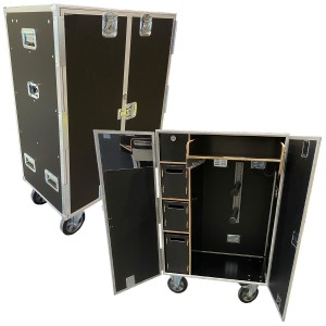  Equestrian stable cabinet 