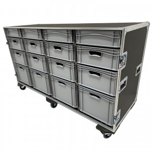 3Flight Case With 16 Trays