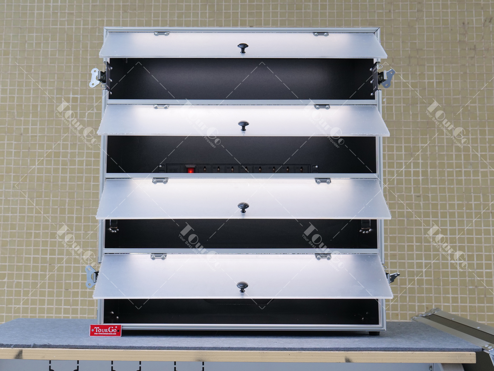 3Shoe flight case