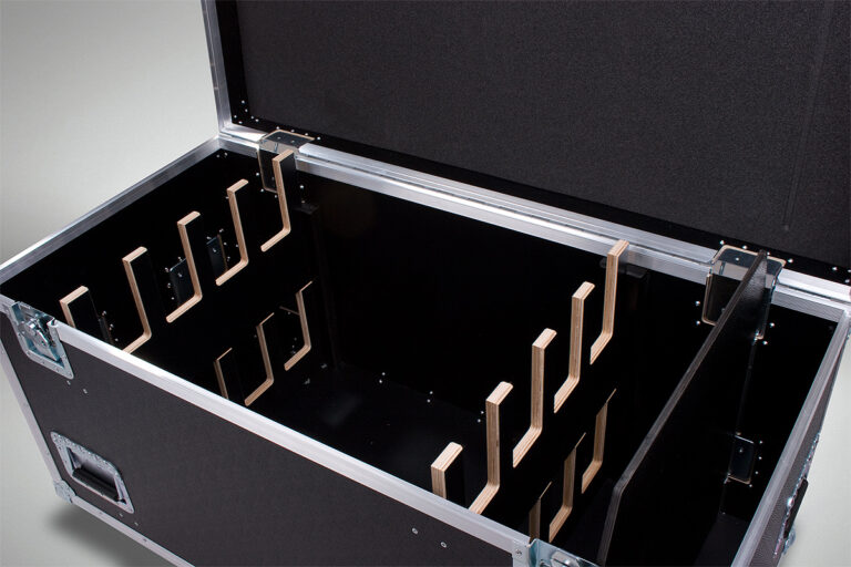 3 Flight cases