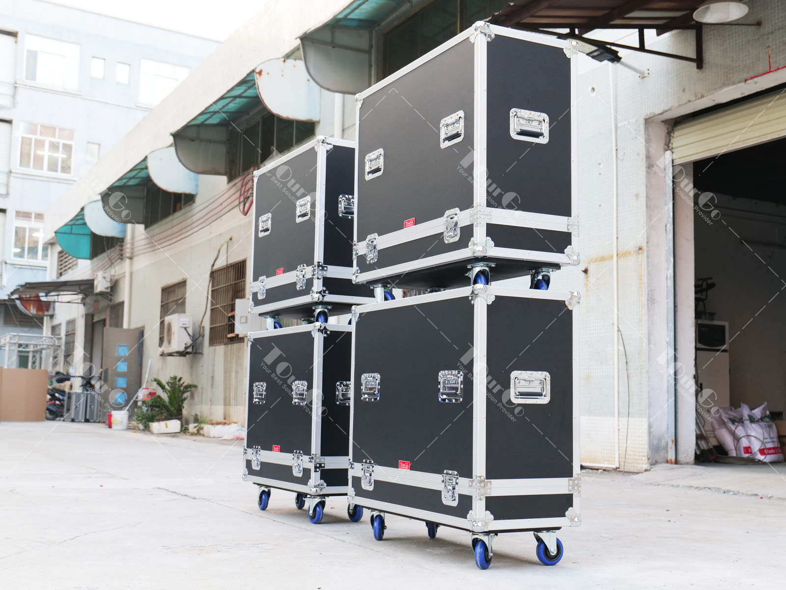 3Speaker Cabinet Cases