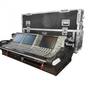 38Features ATA-300 Style Flight/Road Case ZCase® Patent Pending Rotational Mechanism Vibro-insulation System for Internal Vibration Protection Standard Silver on Black Design Large Doghouse Area With Left and Right Openings Laminated 3/4