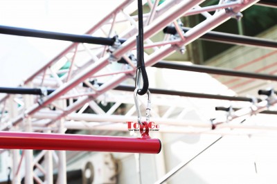 4TRAPEZE BARS