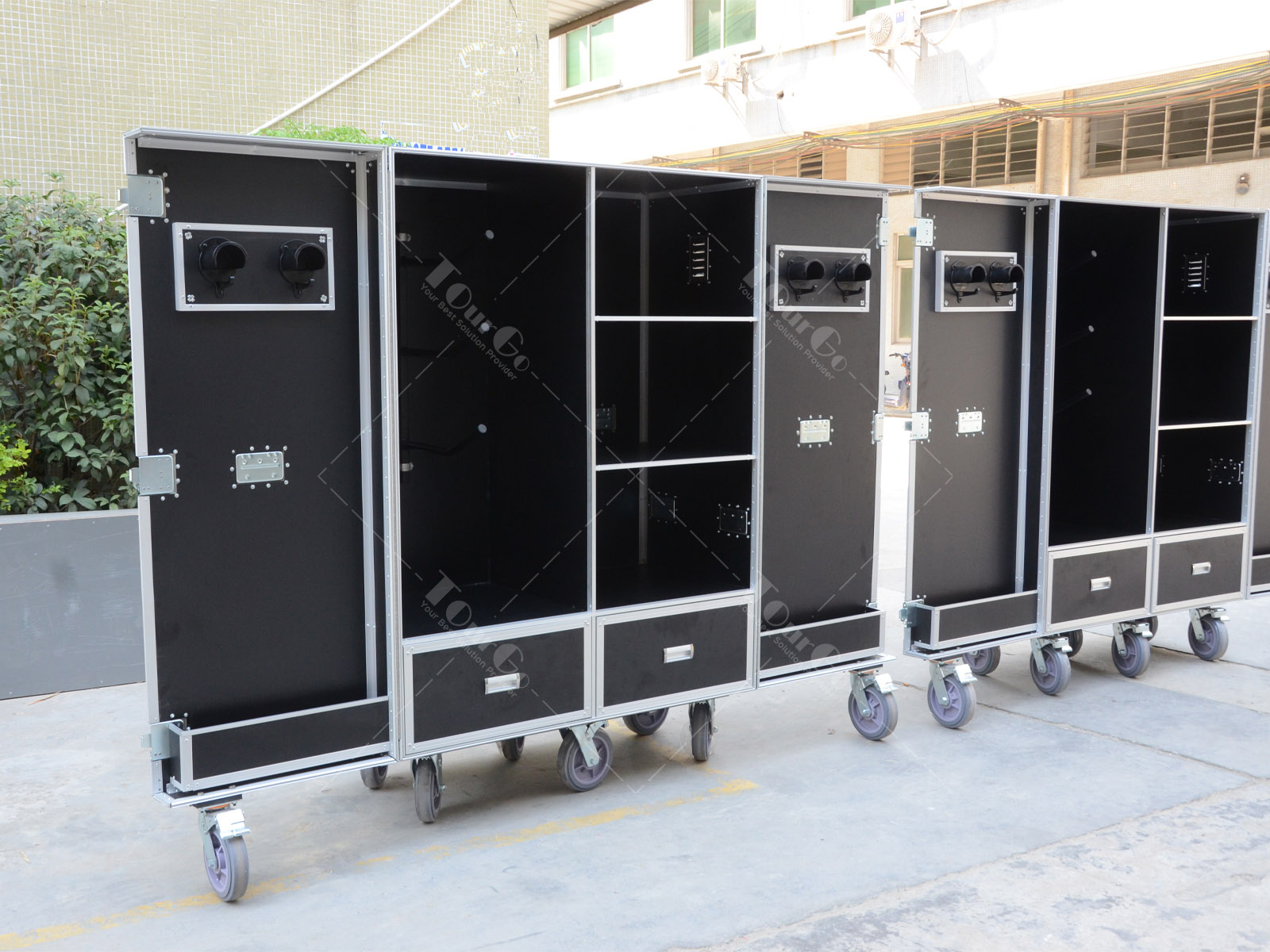 4 Utility Trunk Flight