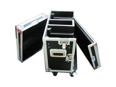 MOVING HEAD LIGHTING 600C DUAL PACKAGE, WITH CASTER PLATES