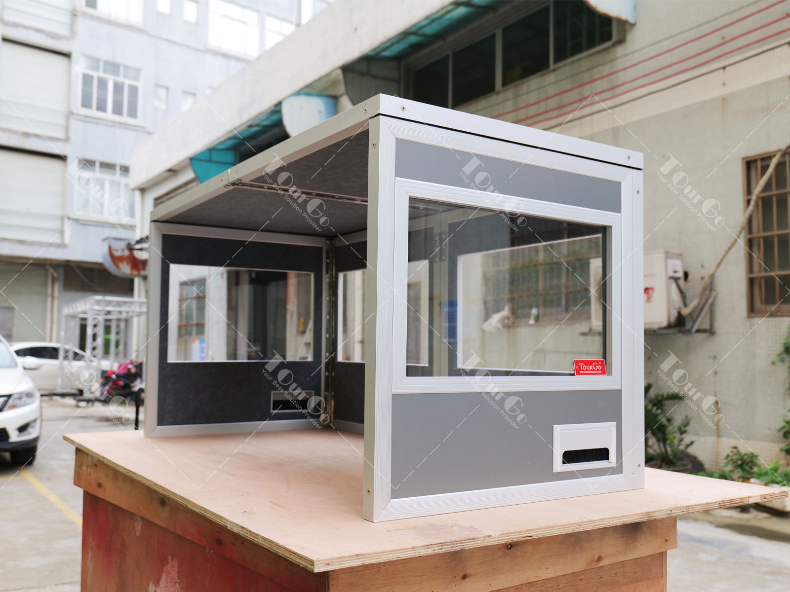 4translation booth