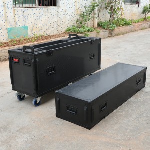 55″ All in Black Universal Adjustable Dual LCD/LED/Plasma TV Flight Case With 4″ Wheels