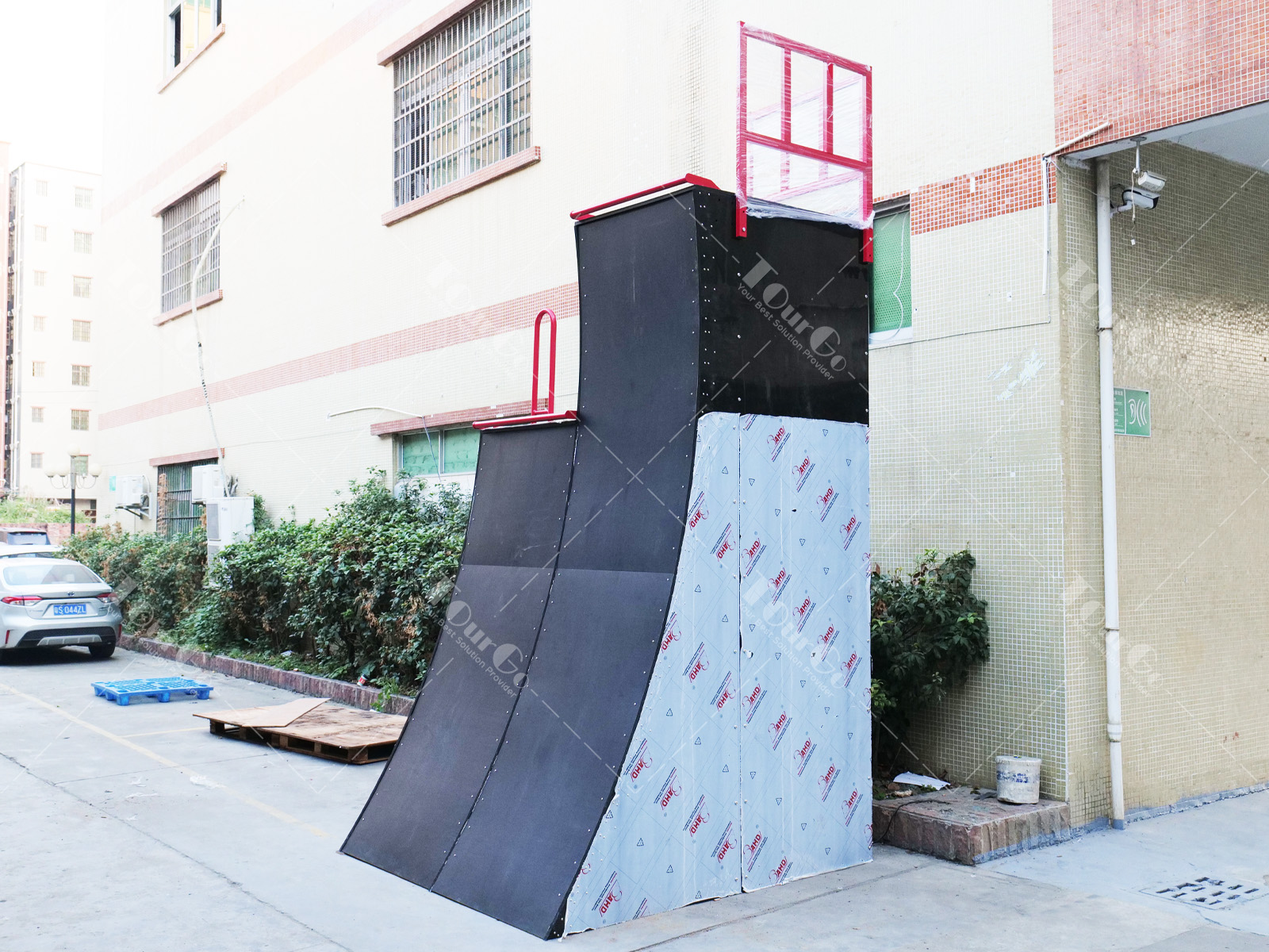 4warped walls
