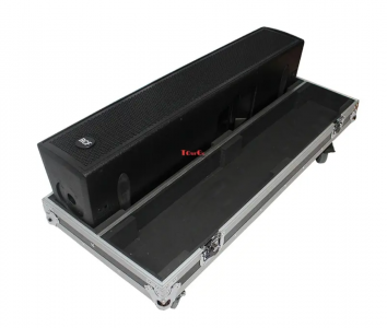 4Flight Case With 4 inch Wheels