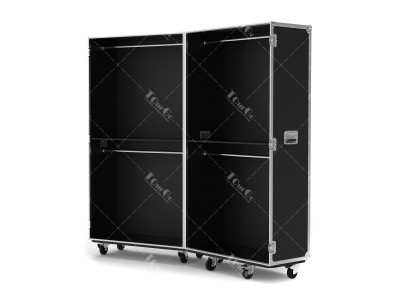 Retail Display Flight Case with Clothes Rails in Black