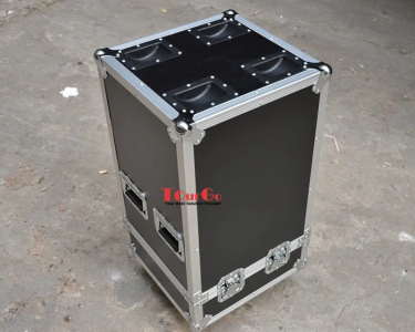 4Speaker Flight Case