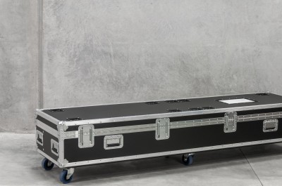 4 ROAD CASES / 24 X 90 SHORT CASE