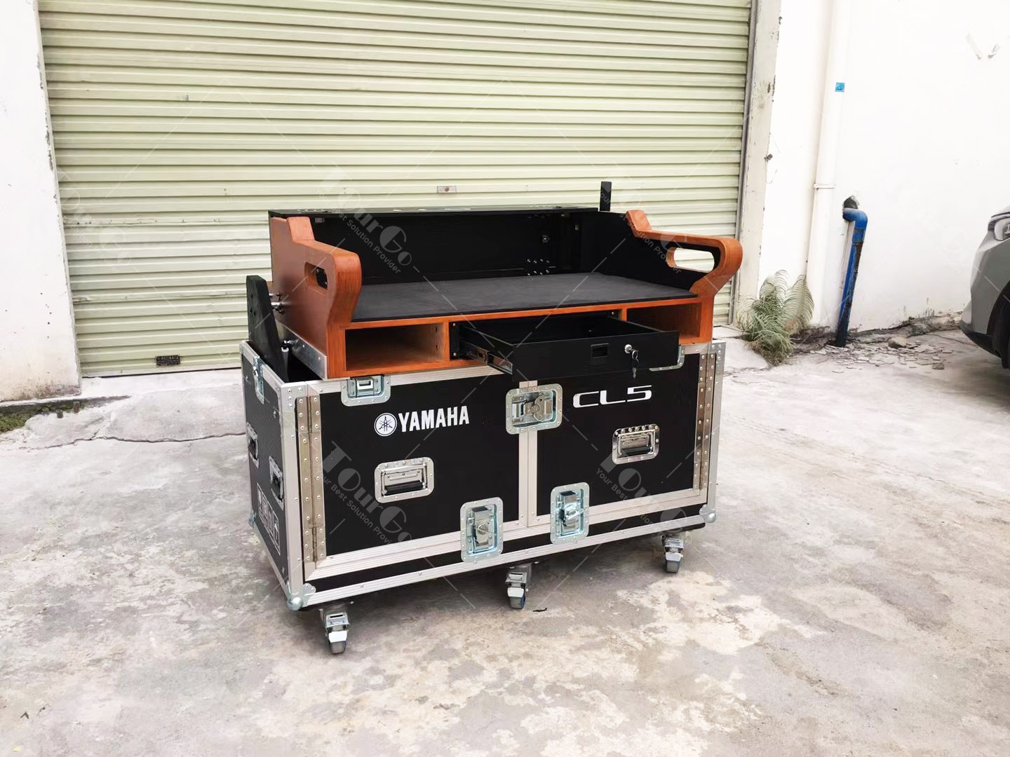 47flight road mixer case