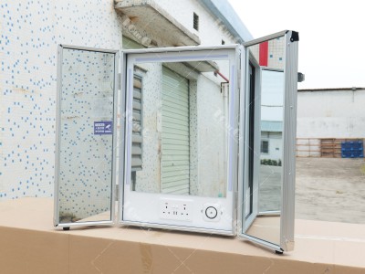 4 Makeup Mirrors Flight Case