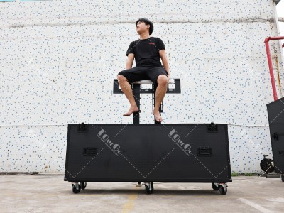 4 TV flight case
